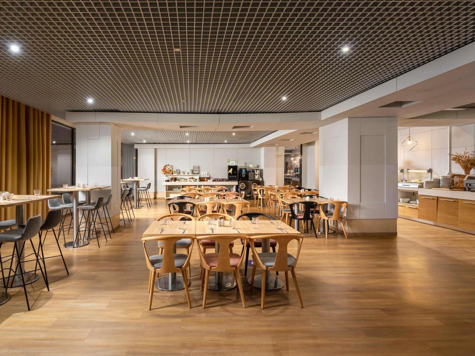 Mercure Bucharest Unirii Εξωτερικό φωτογραφία